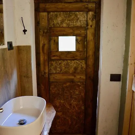 Countryrooms Valchiusella Country house