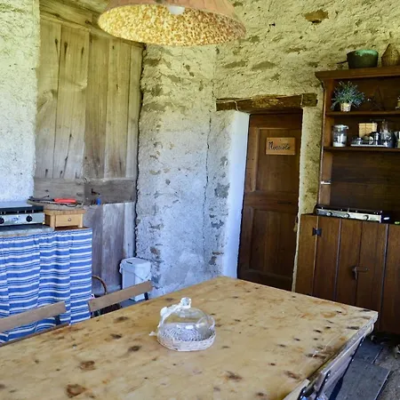 Countryrooms Valchiusella Landhuis *